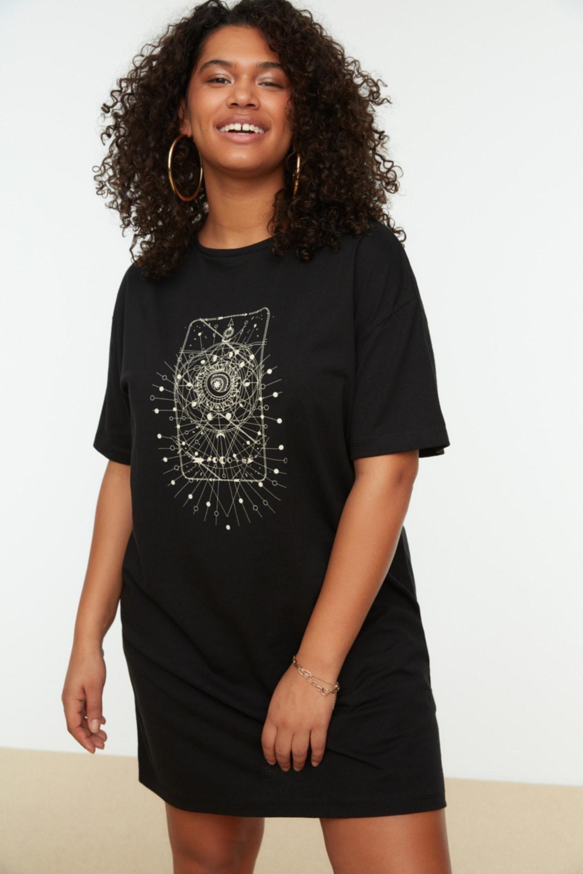 Black Crew Neck Plus Size Mini Dress, Black, medium