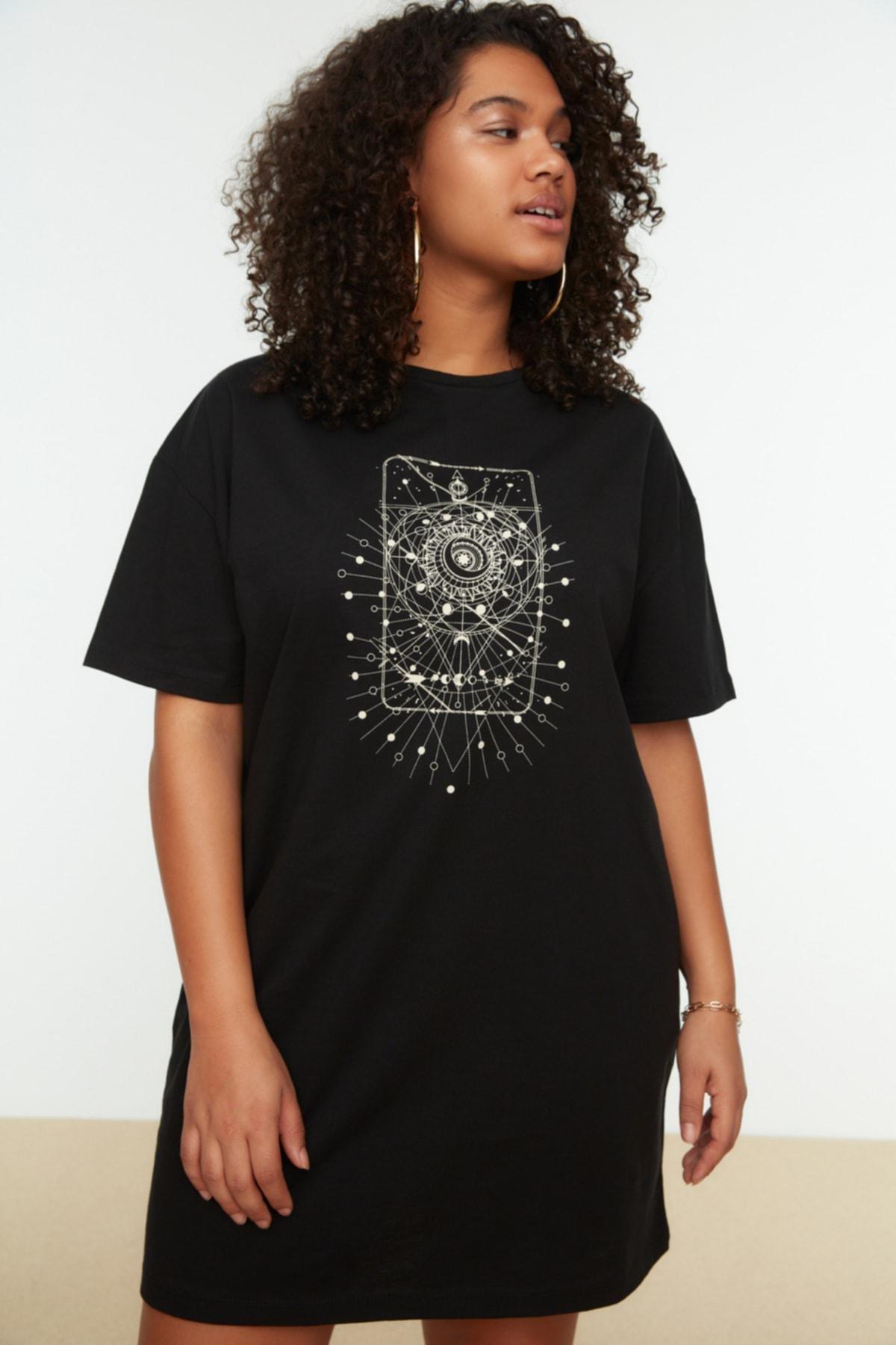 Black Crew Neck Plus Size Mini Dress, Black, medium