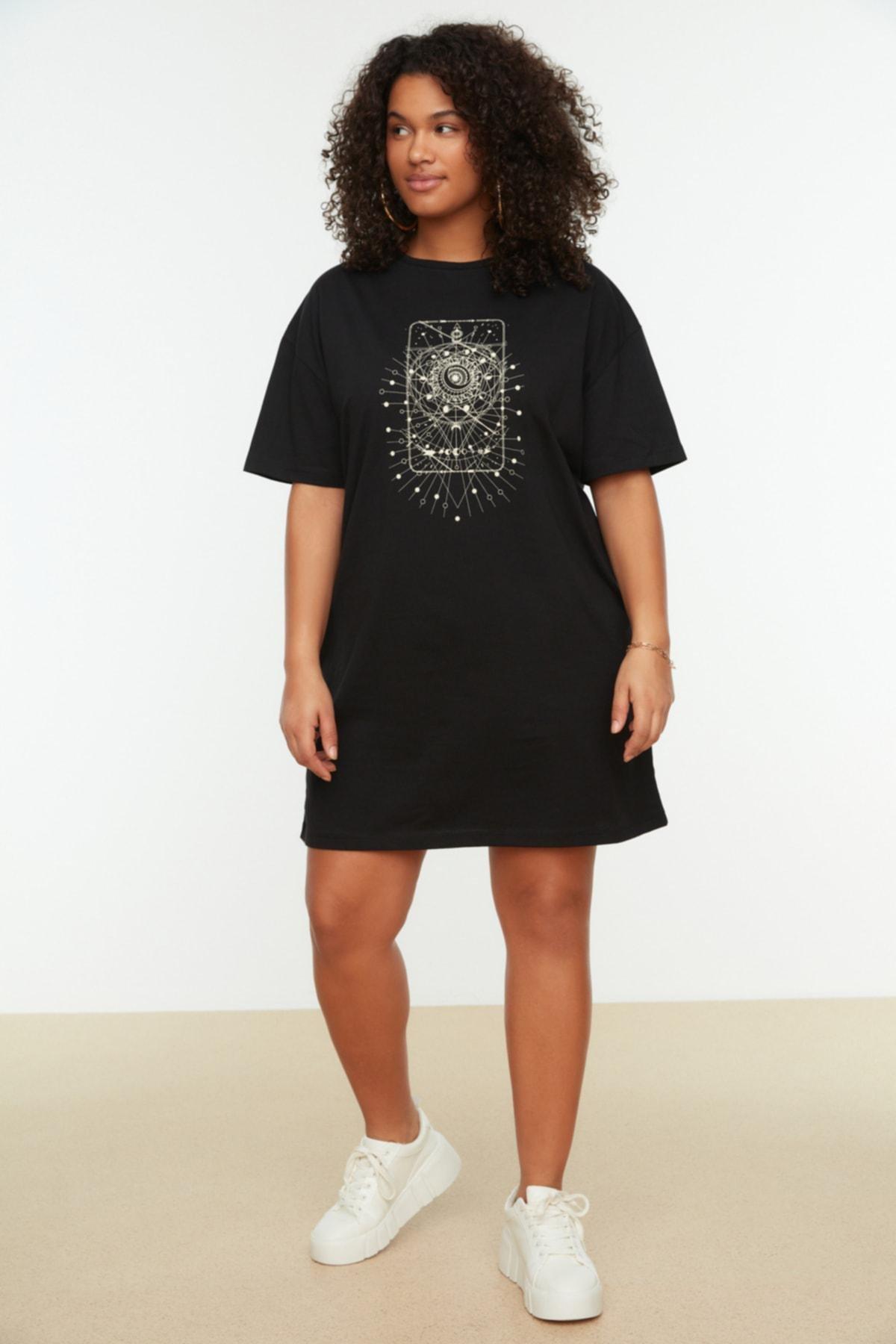 Black Crew Neck Plus Size Mini Dress, , large image number 4