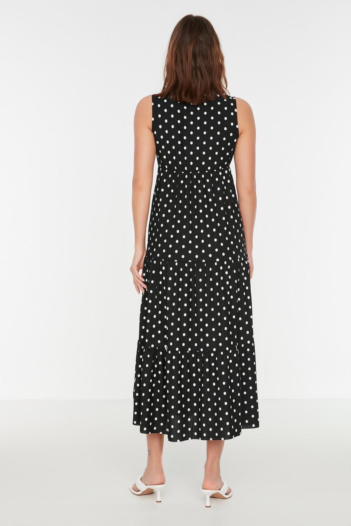 Black A-Line Floral Dress, , large image number 4
