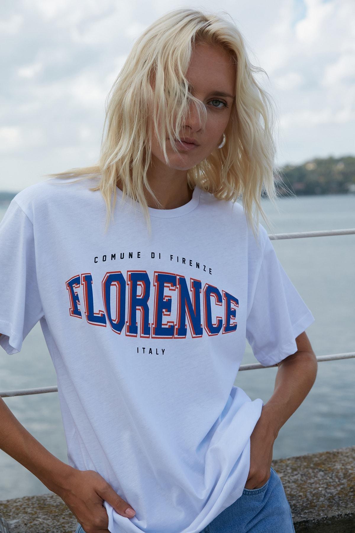 White Printed Boyfriend T-Shirt, White, large image number 0