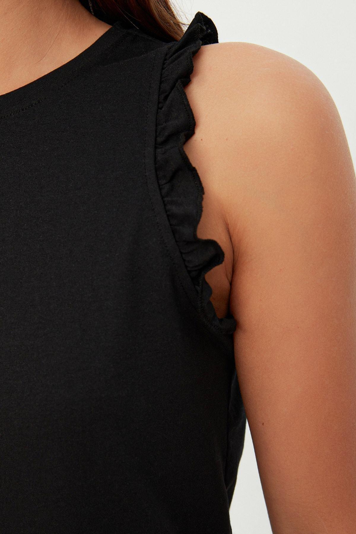 Black Ruffled Pyjama Set, , large image number 3