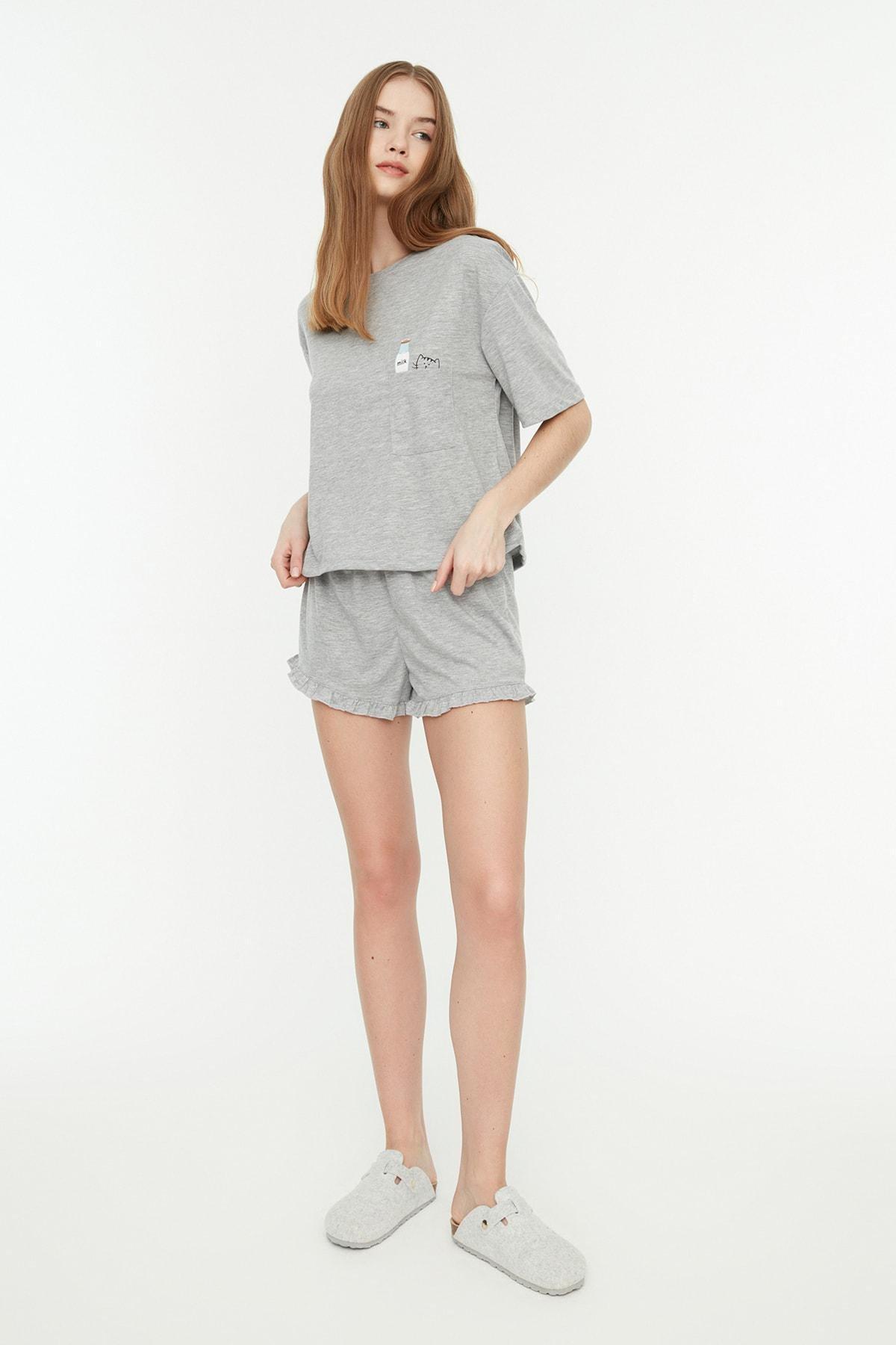 Trendyol - Gray Crew Neck Pajama Set