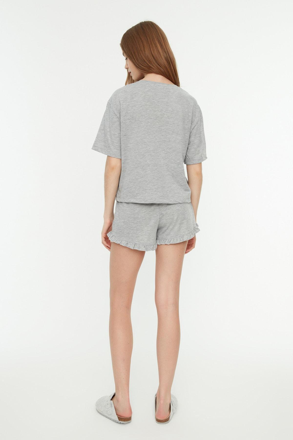 Trendyol - Gray Crew Neck Pajama Set