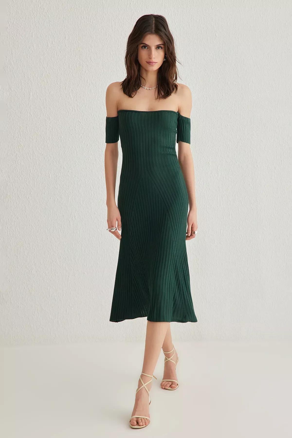 Green Plain Midi Knit Dress, , large image number 0