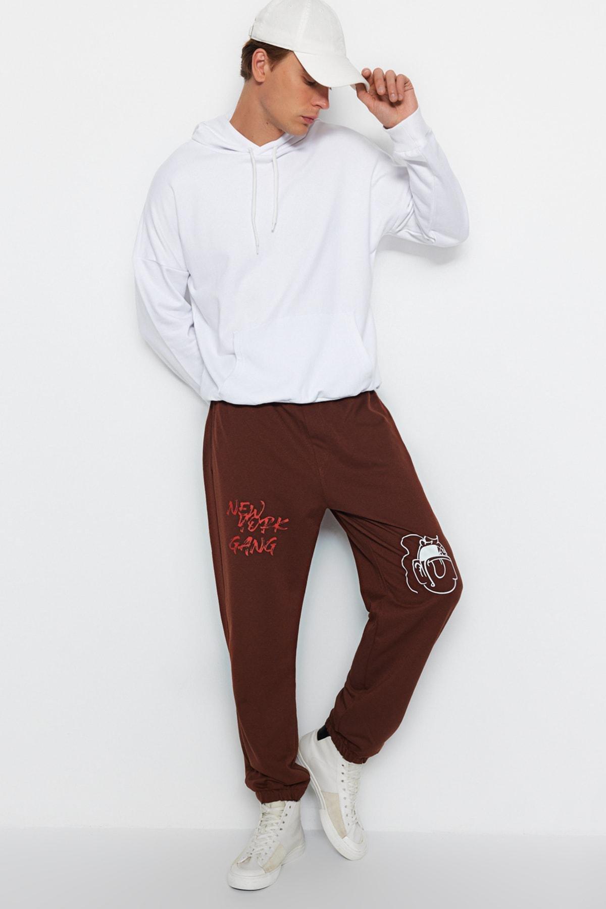 Brown Oversize Jogger Sweatpants, Brown, large image number 2