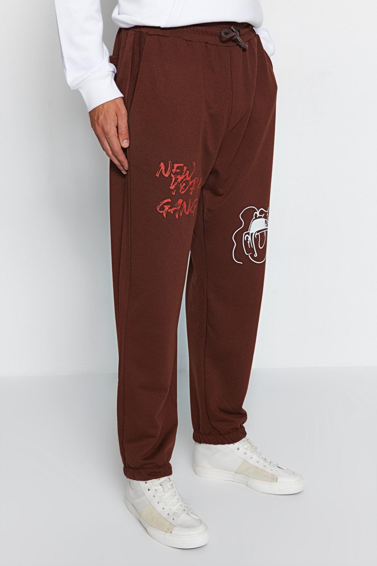Brown Oversize Jogger Sweatpants, Brown, large image number 4