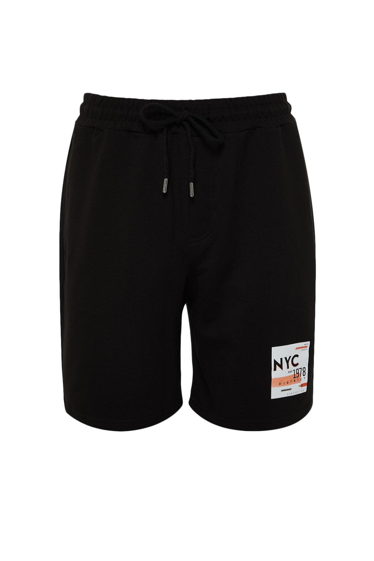 شورت قصير بخصر عادي مزين بطبعة، أسود, Black, large image number 7