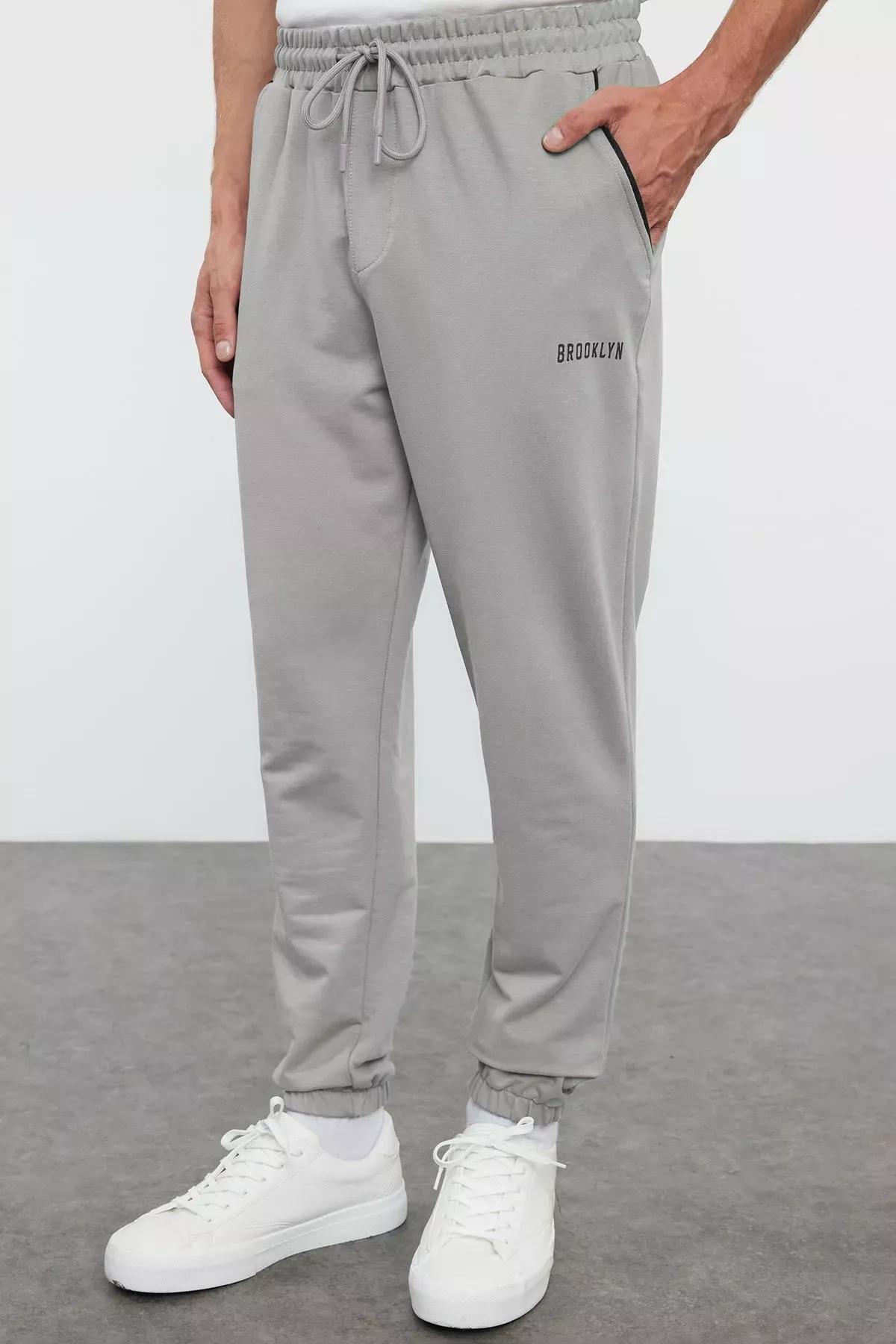Grey Regular Fit Printed Sweatpants, C101_5662, large image number 0
