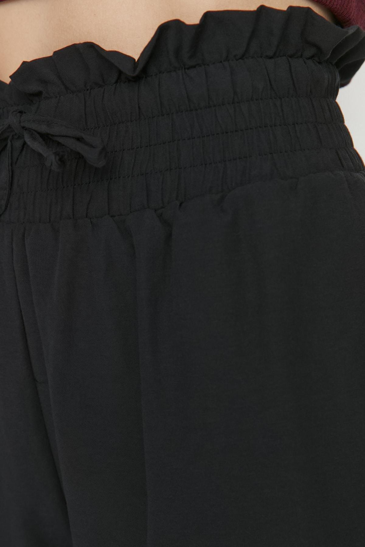 Trendyol - Black Plain Straight Pants
