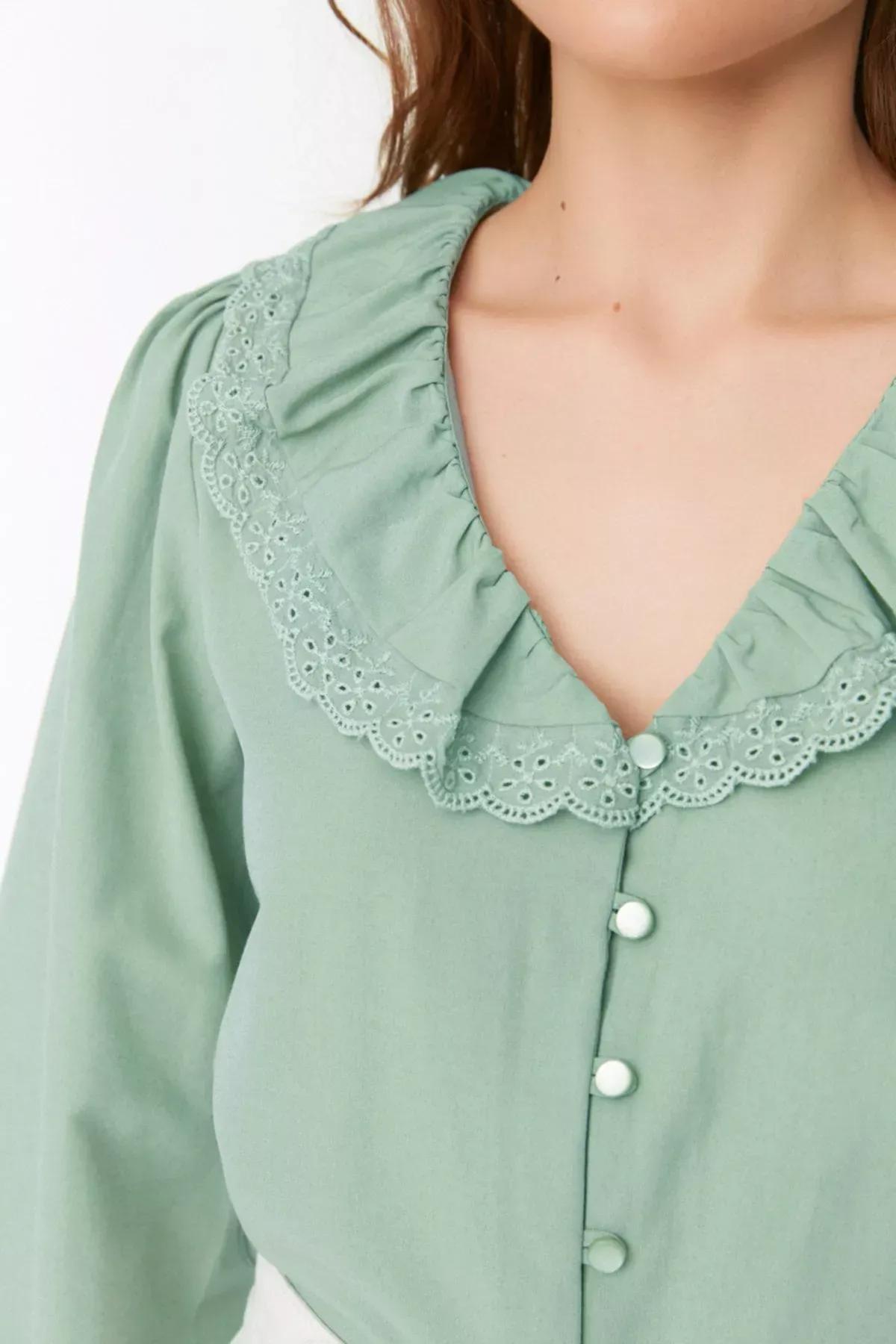 Green V-Neck Shirt, Green, large image number 7