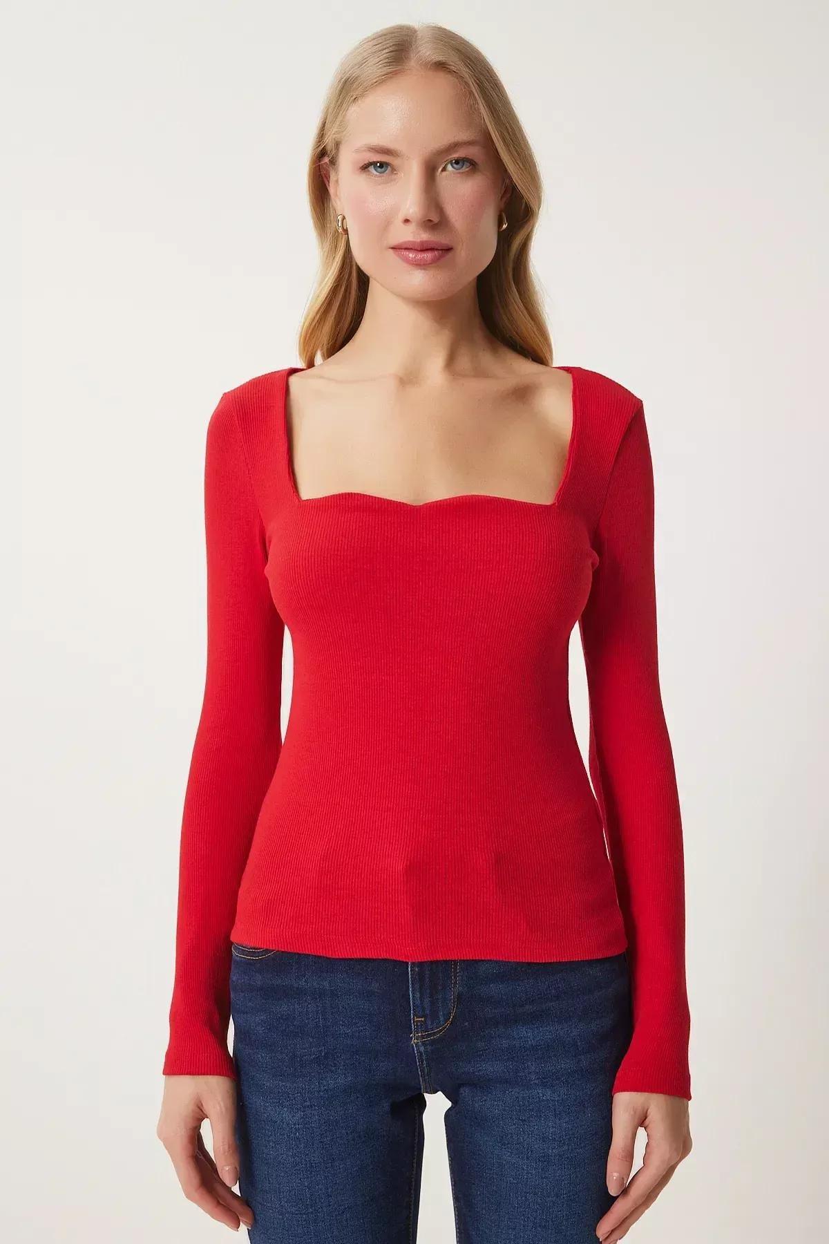 Red Sweetheart Fitted Blouse, Red, large image number 3