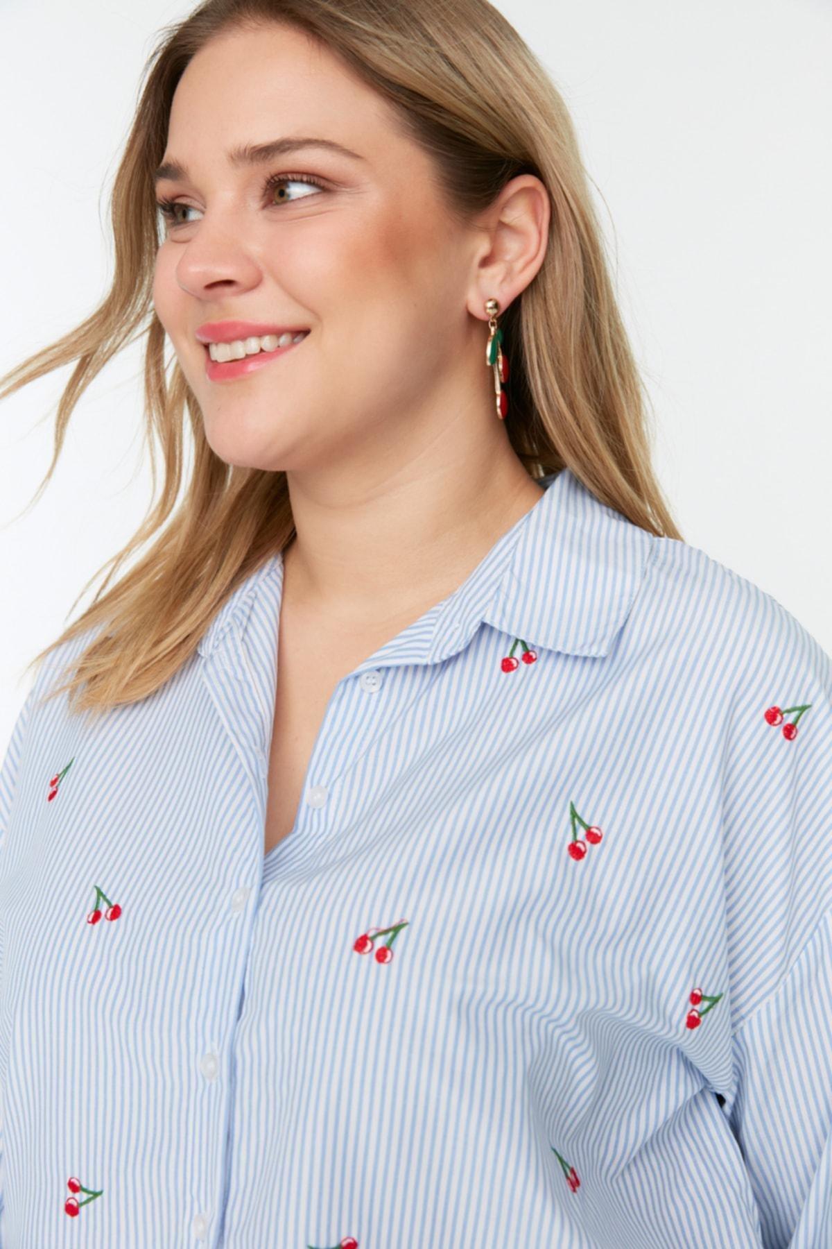 Blue Oversize Plus Size Shirt, , large image number 2