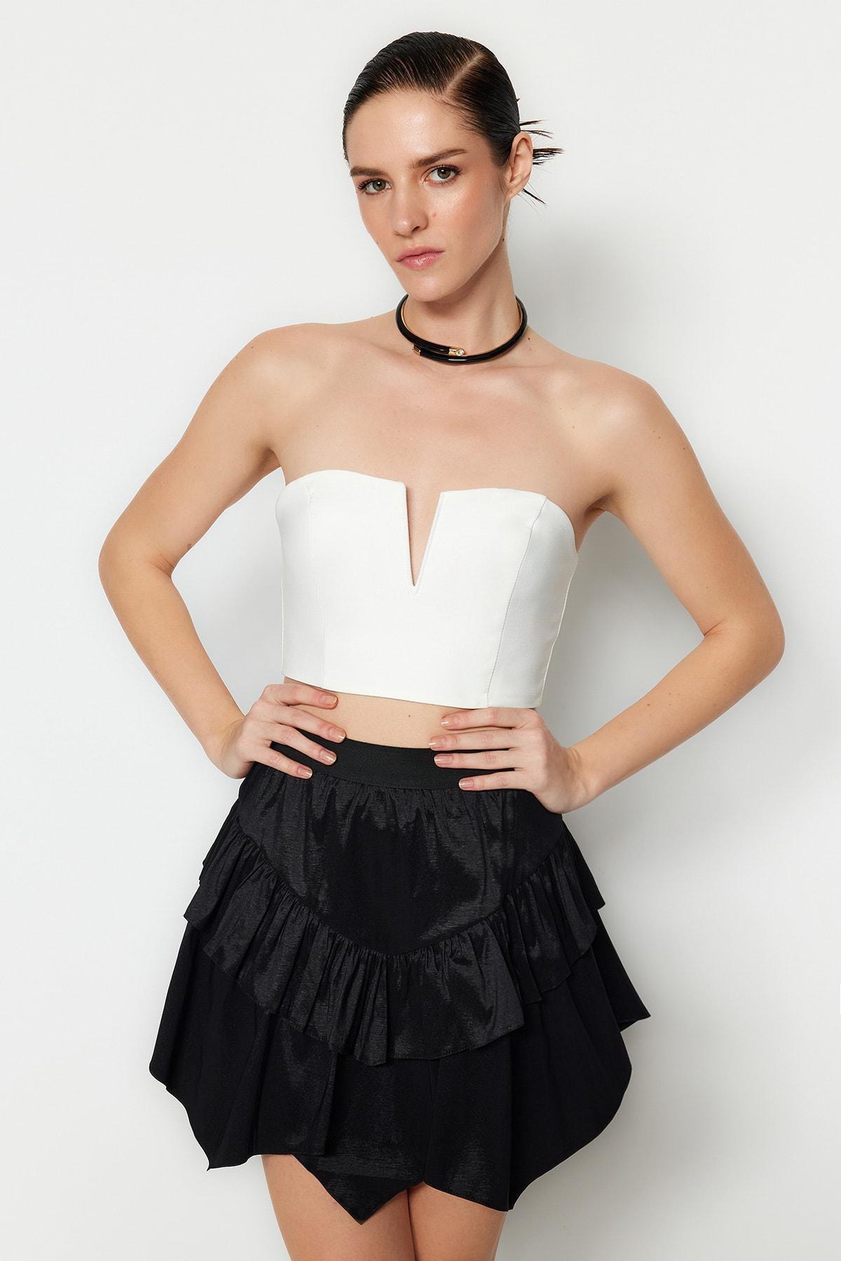 Cream Sweetheart Neckline Crop Top, , large image number 1