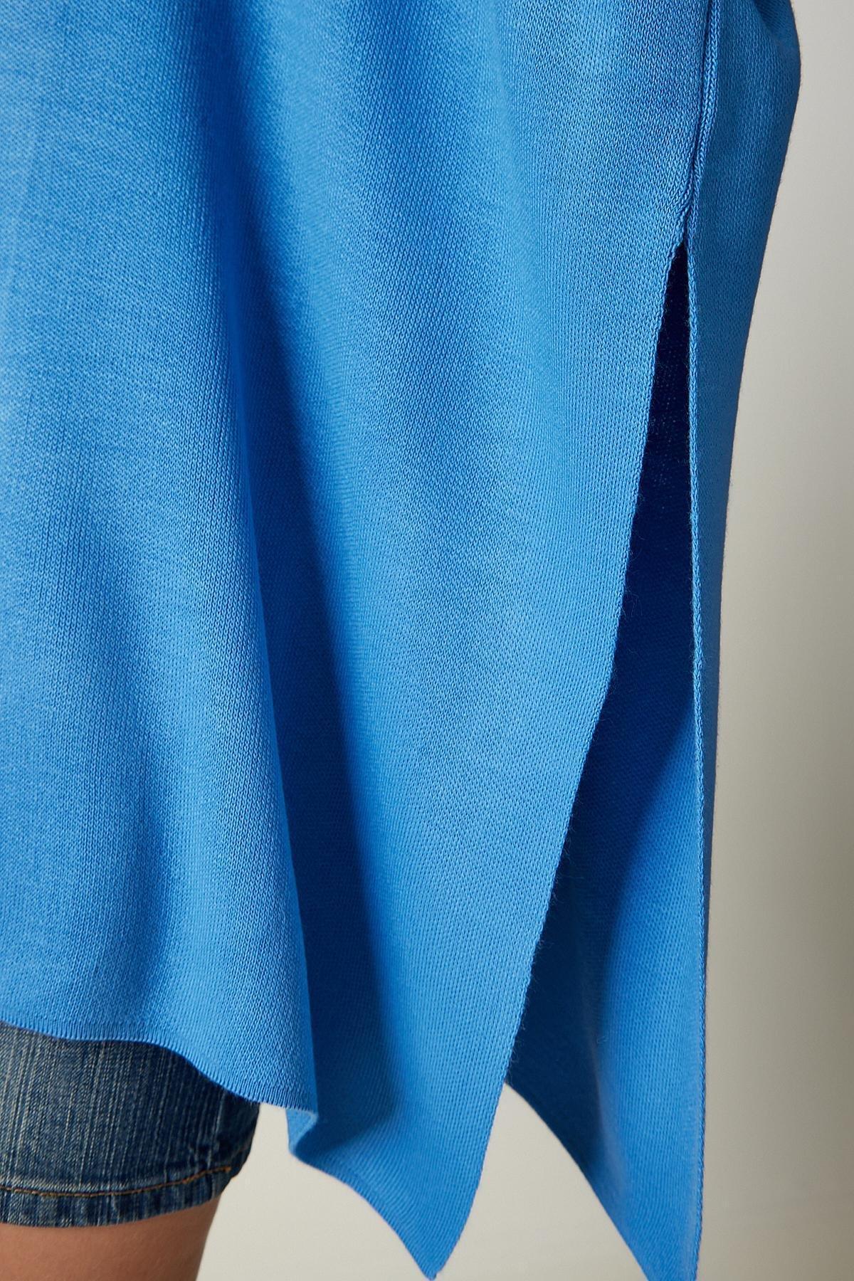 Blue Side Slit Oversize Poncho Sweater, INDIGO BLUE, large image number 5