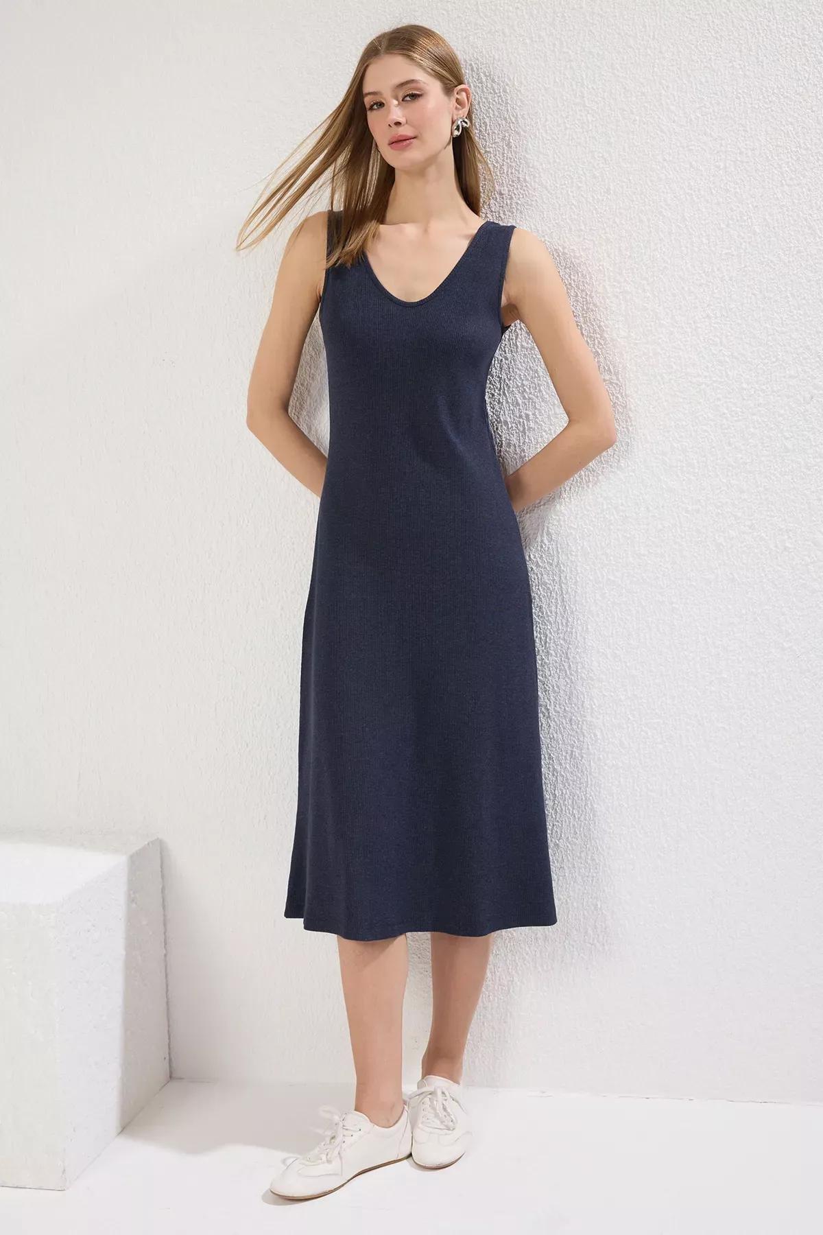 Blue Shift Plain Pool Neck Midi Knit Dress, , large image number 0