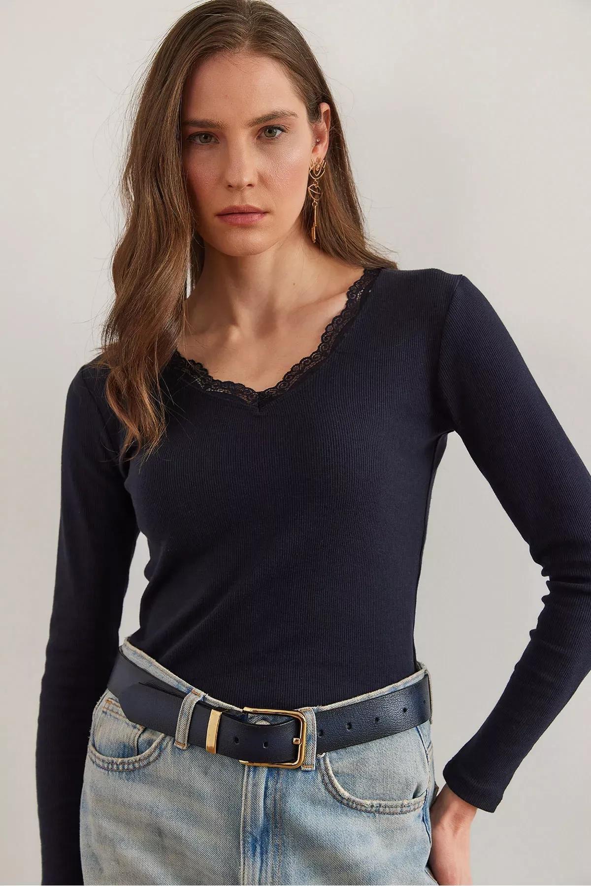 Navy Lace V-Neck Camisole Blouse, Navy blue, large image number 0
