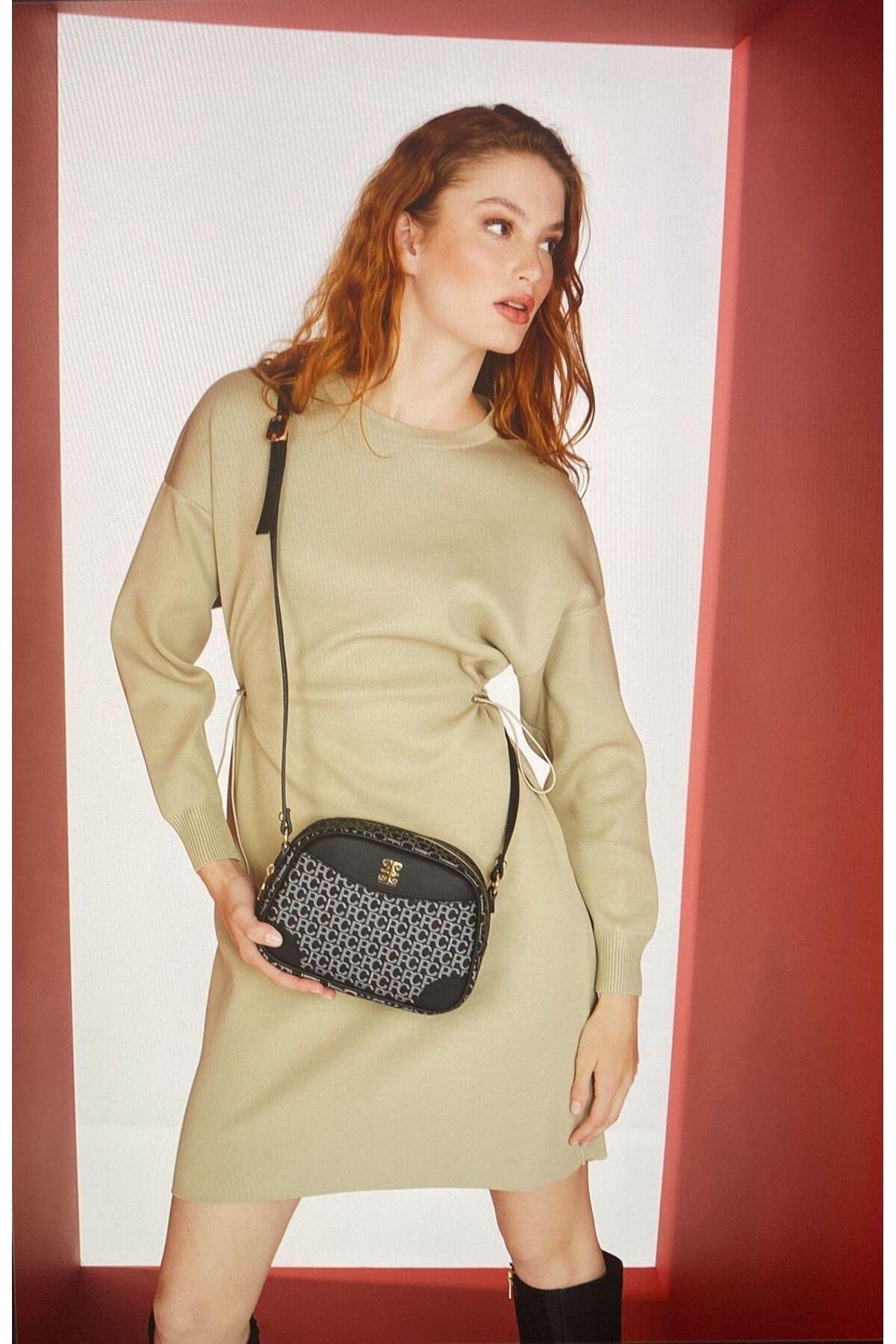 Black Small Alphabet Womens Shoulder Bag 05Po22Y1534, 1 pc, C101_6797, large image number 0