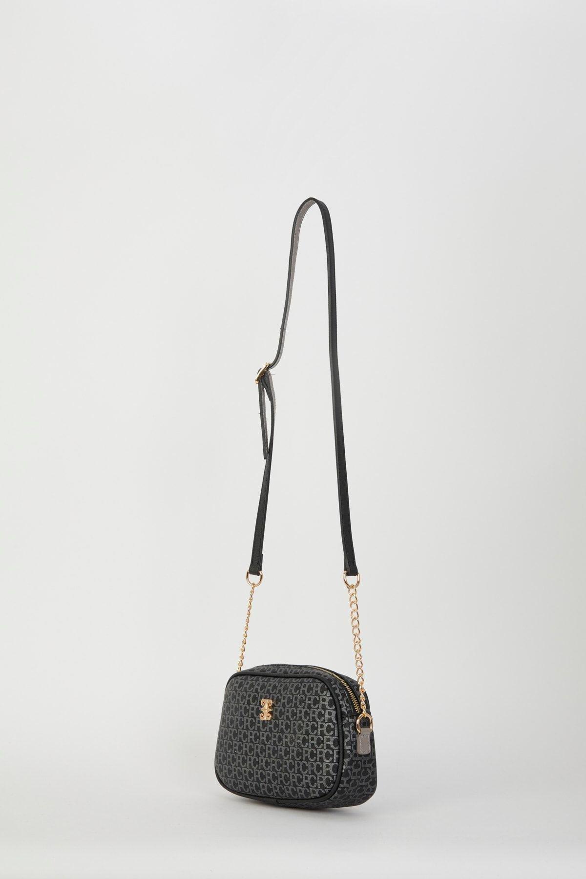 Black Small Alphabet Shoulder Bag, C101_6797, large image number 2