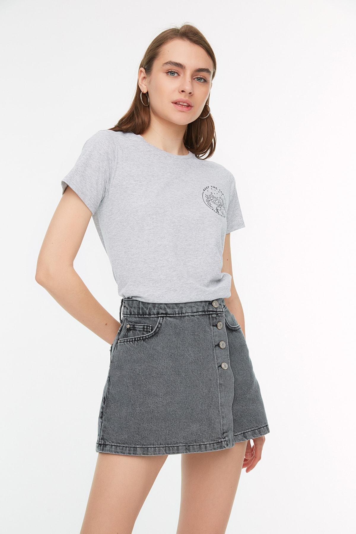 Trendyol - Gray Slim Shorts