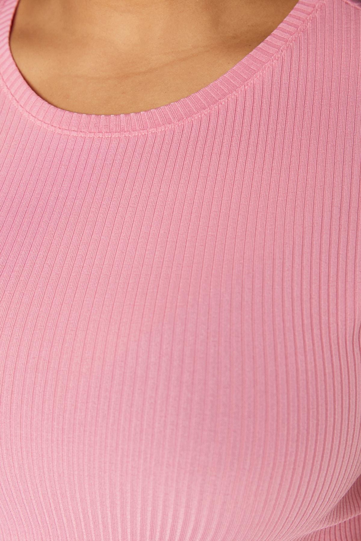 Pink Slim Plus Size Tshirt, , large image number 3