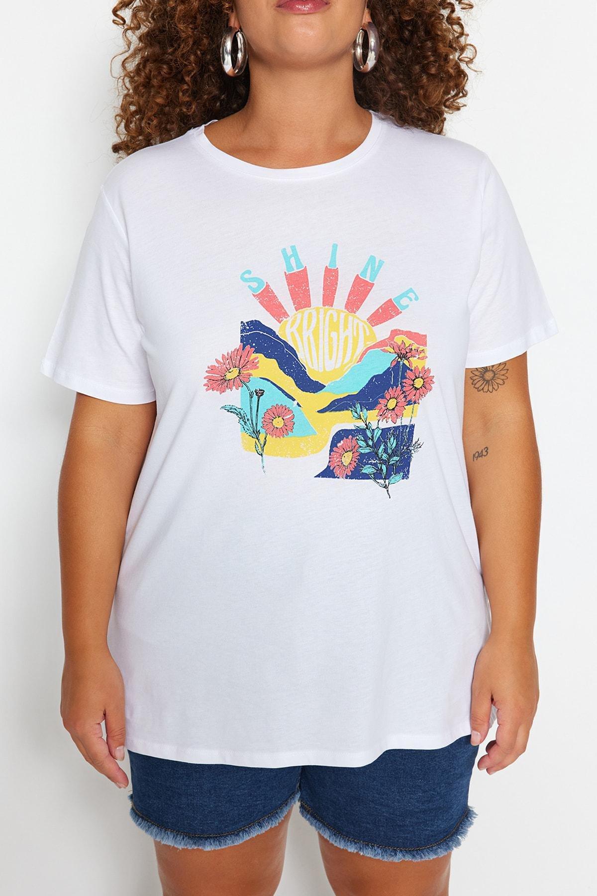 White Crew Neck Plus Size T-Shirt, , large image number 3