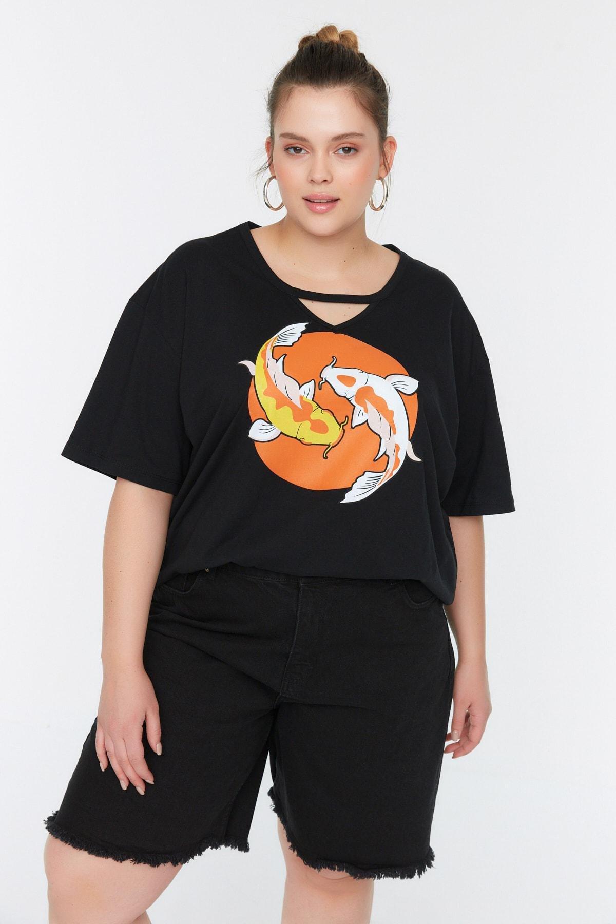 Black V-Neck Plus Size T-Shirt, , large image number 0