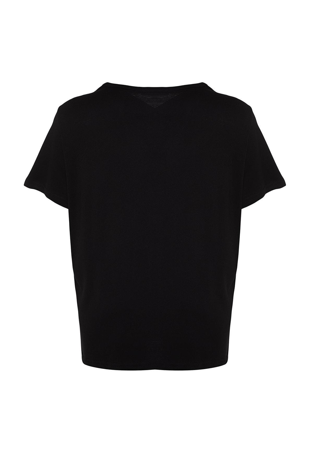 Black V-Neck Plus Size T-Shirt, , large image number 7