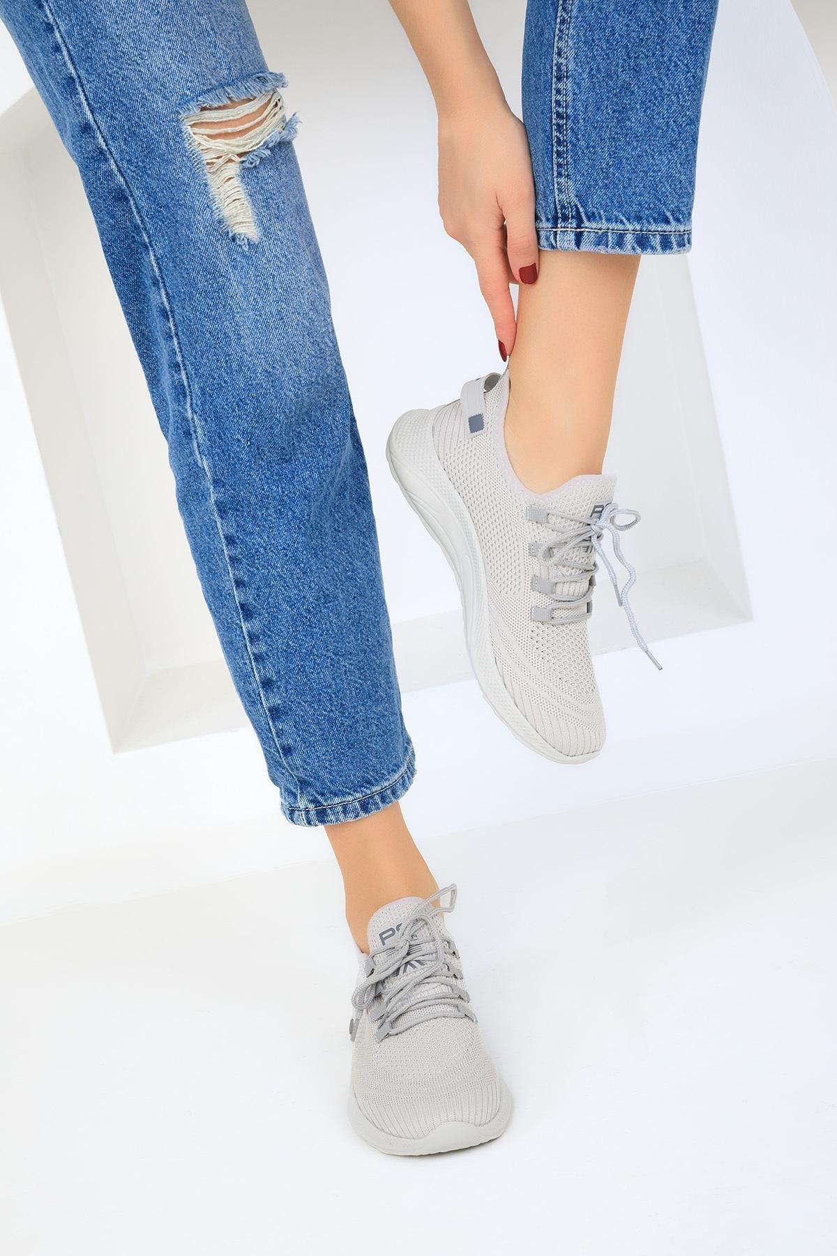 White Unisex Sneaker, , large image number 3