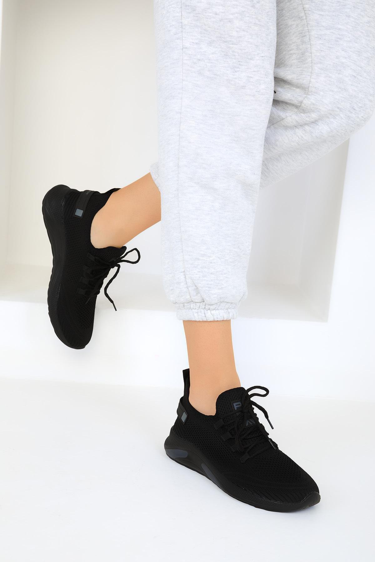 Black Flat Sneakers, , large image number 2