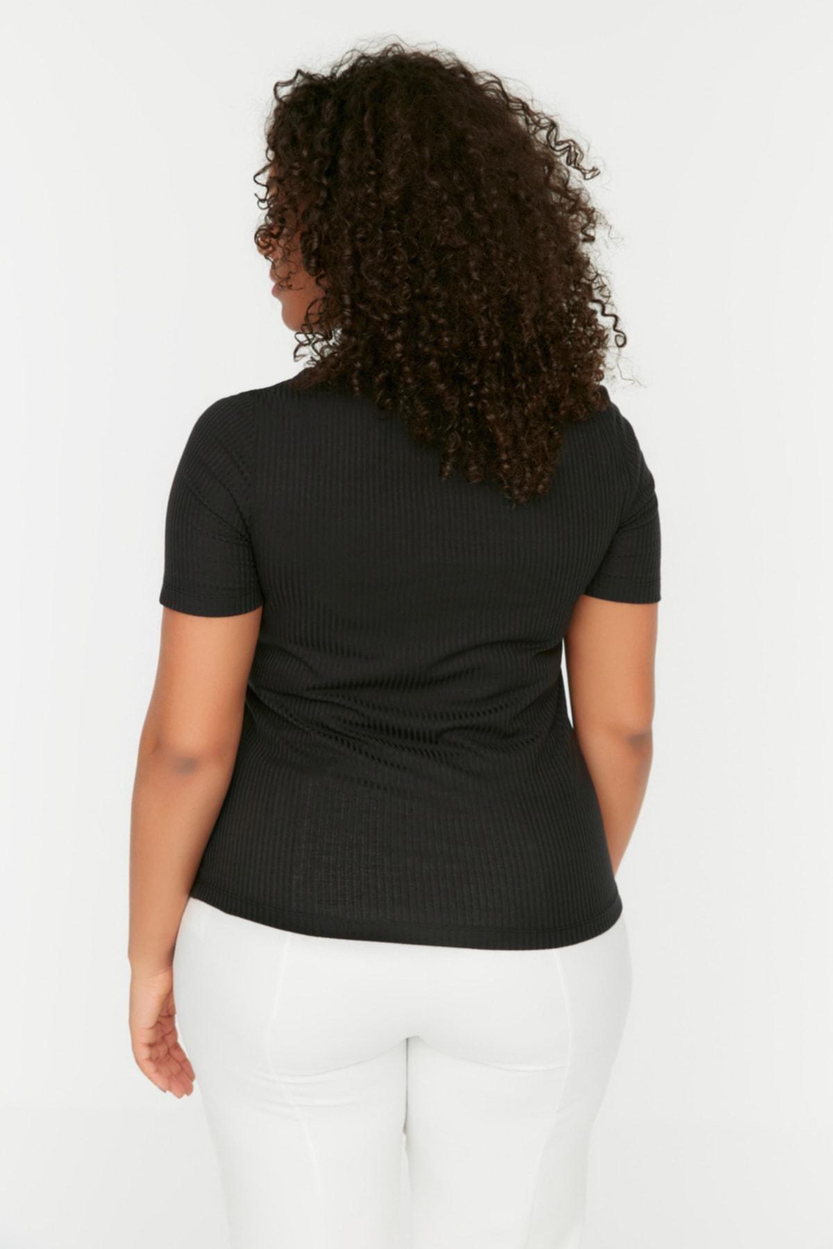 Black Fitted Plus Size Blouse, , large image number 4