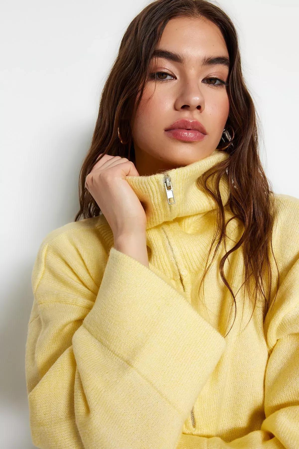 Yellow Oversize Sweater, , large image number 3