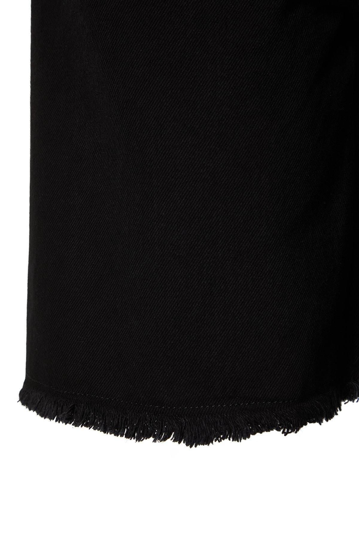 Black Mid Waist Plus Size Shorts, , large image number 7