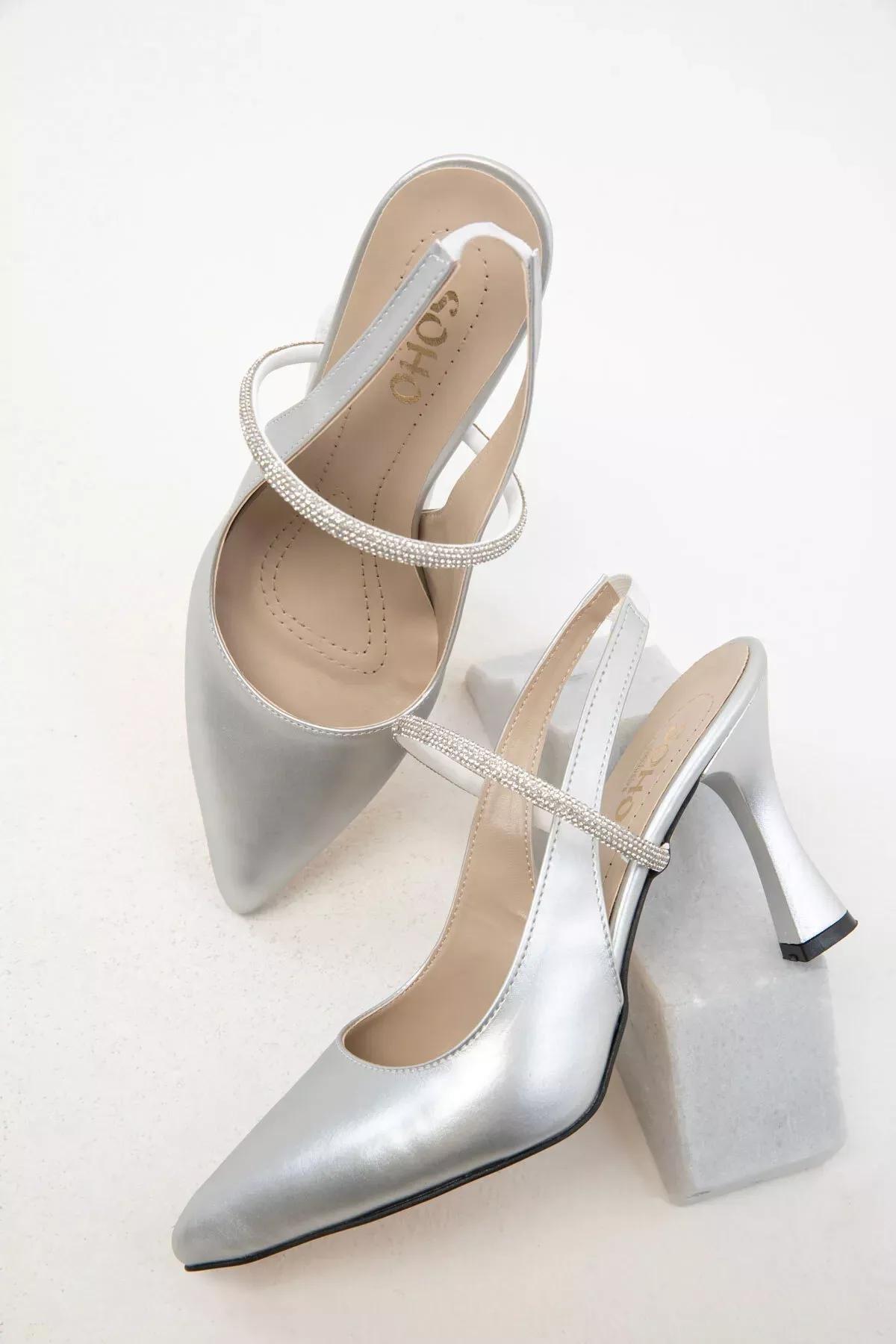 Silver Classic Heeled Shoes, SILVER, large image number 3