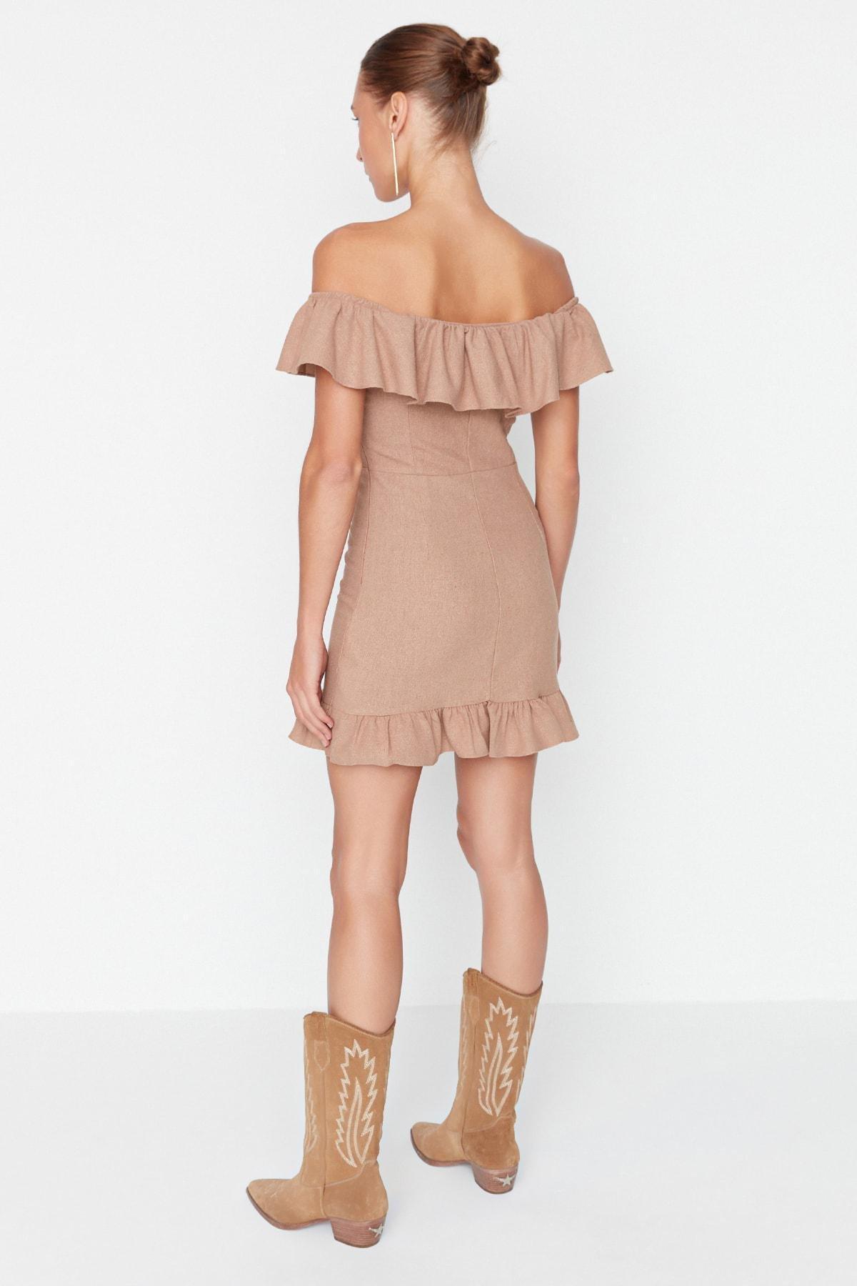 Beige Bodycon Carmen Collar Mini Dress, , large image number 4