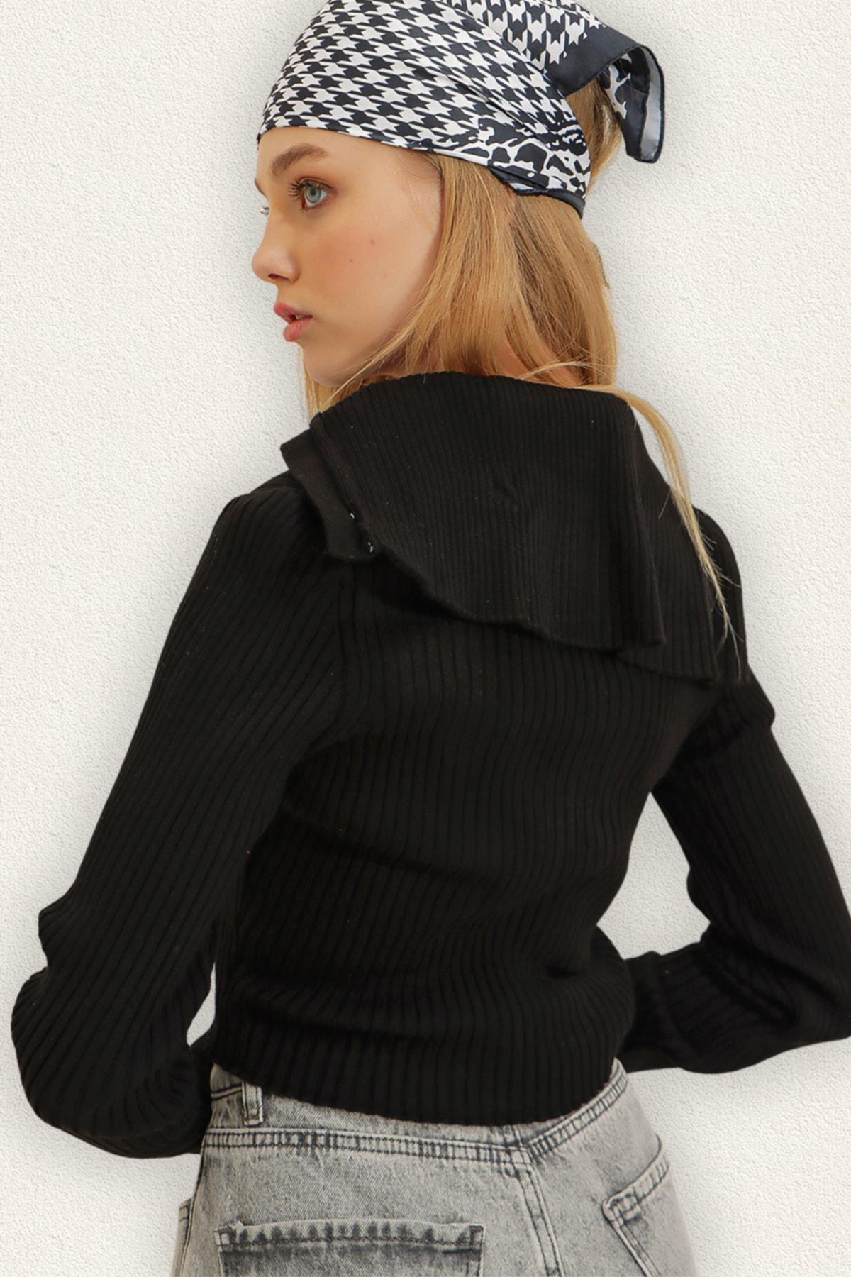 Womens Black Collar And Sleeves Metallic Button Detailed Ribbed Crop Knitwear Blouse Avn7975, C101_7009, large image number 0