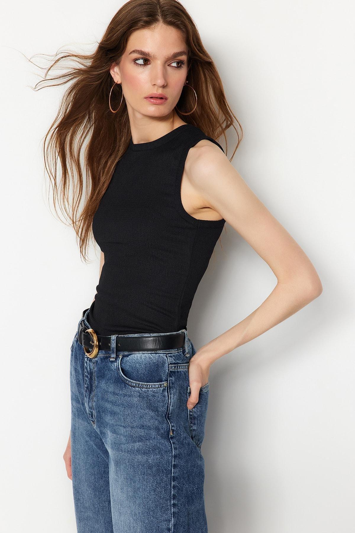 Black Crew Neck Camisole, , large image number 2