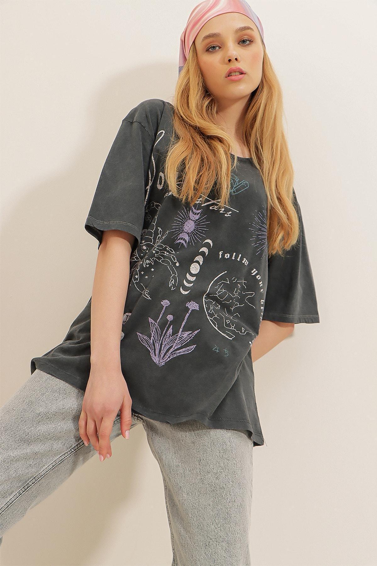 Grey Crew Neck Printed Oversize T-Shirt, Gray, medium