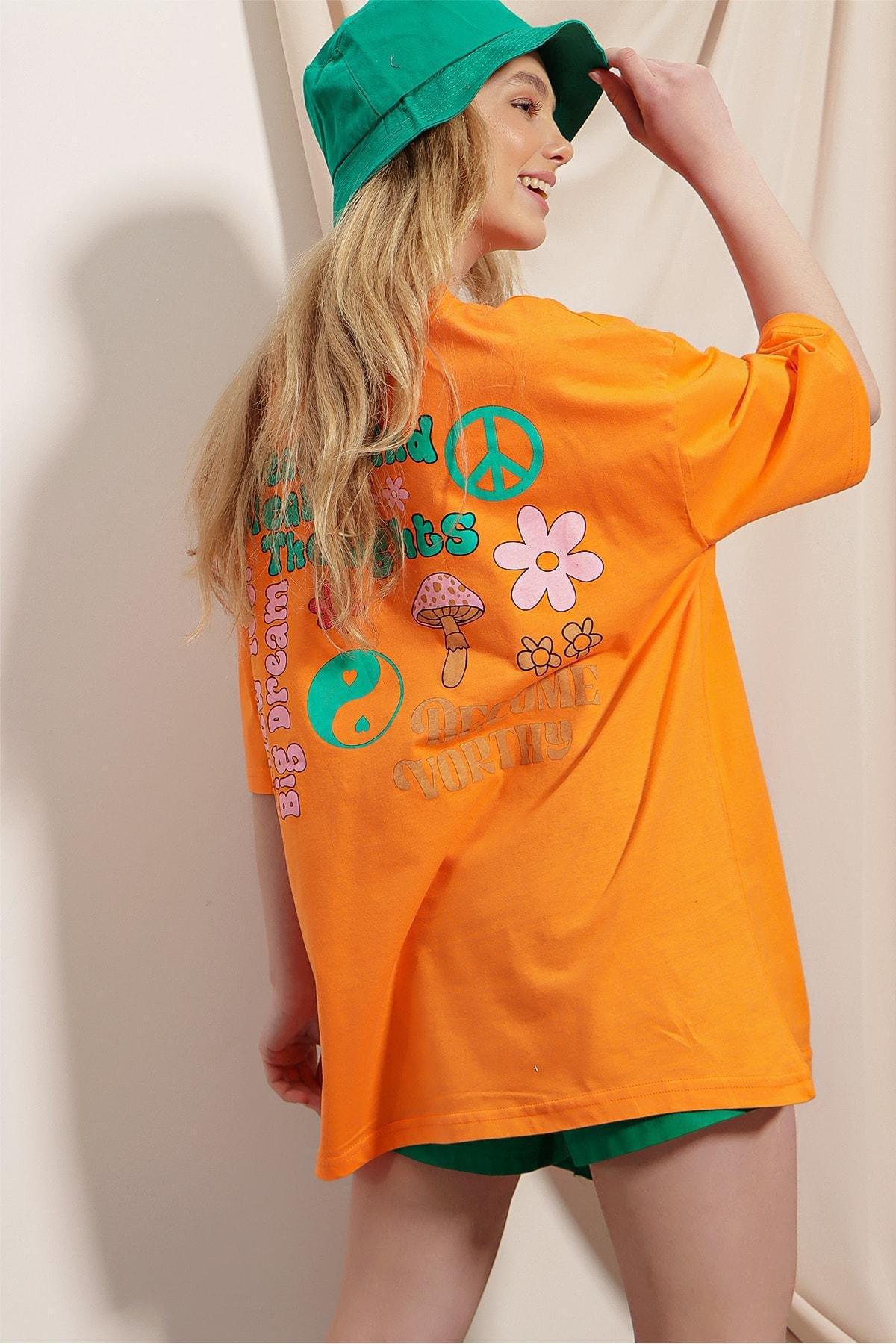 Alacati - Orange Crew Neck Printed Oversize T-Shirt