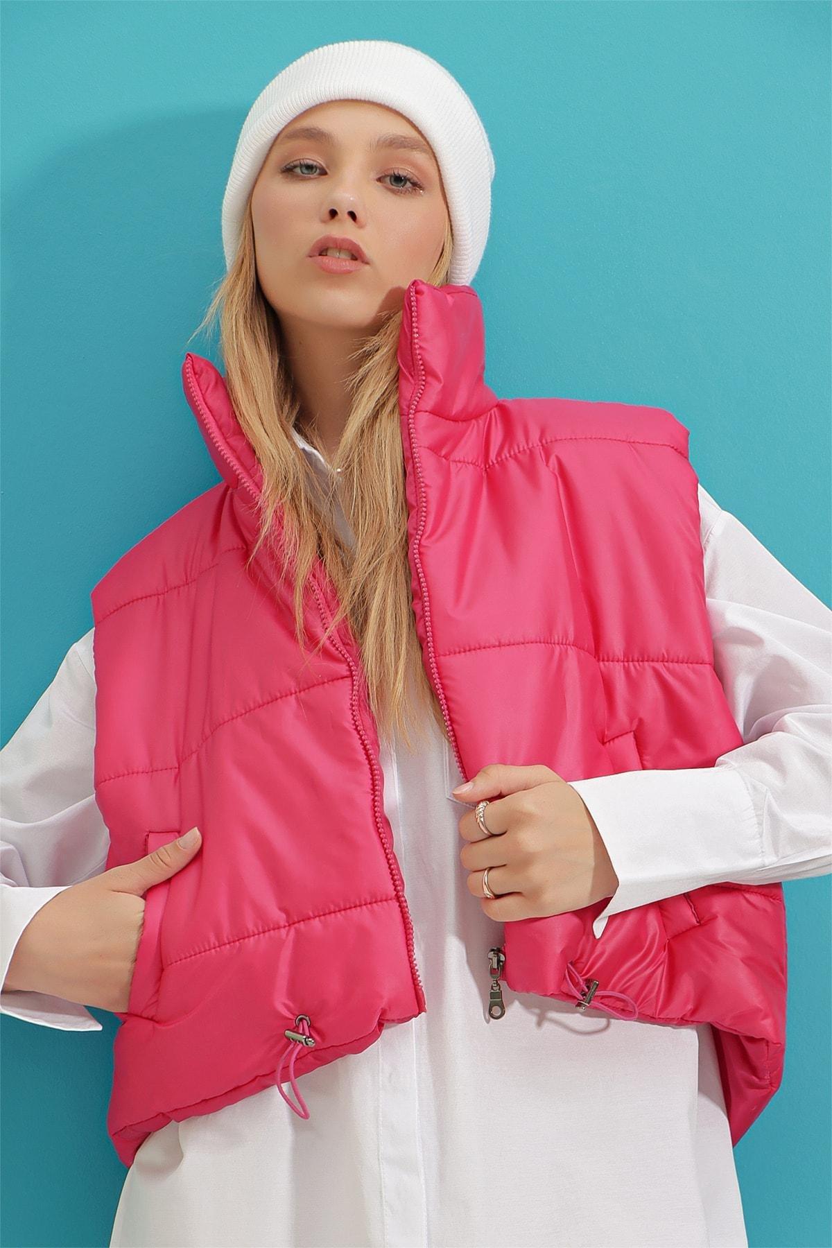 Alacati - Pink Puffer Vest