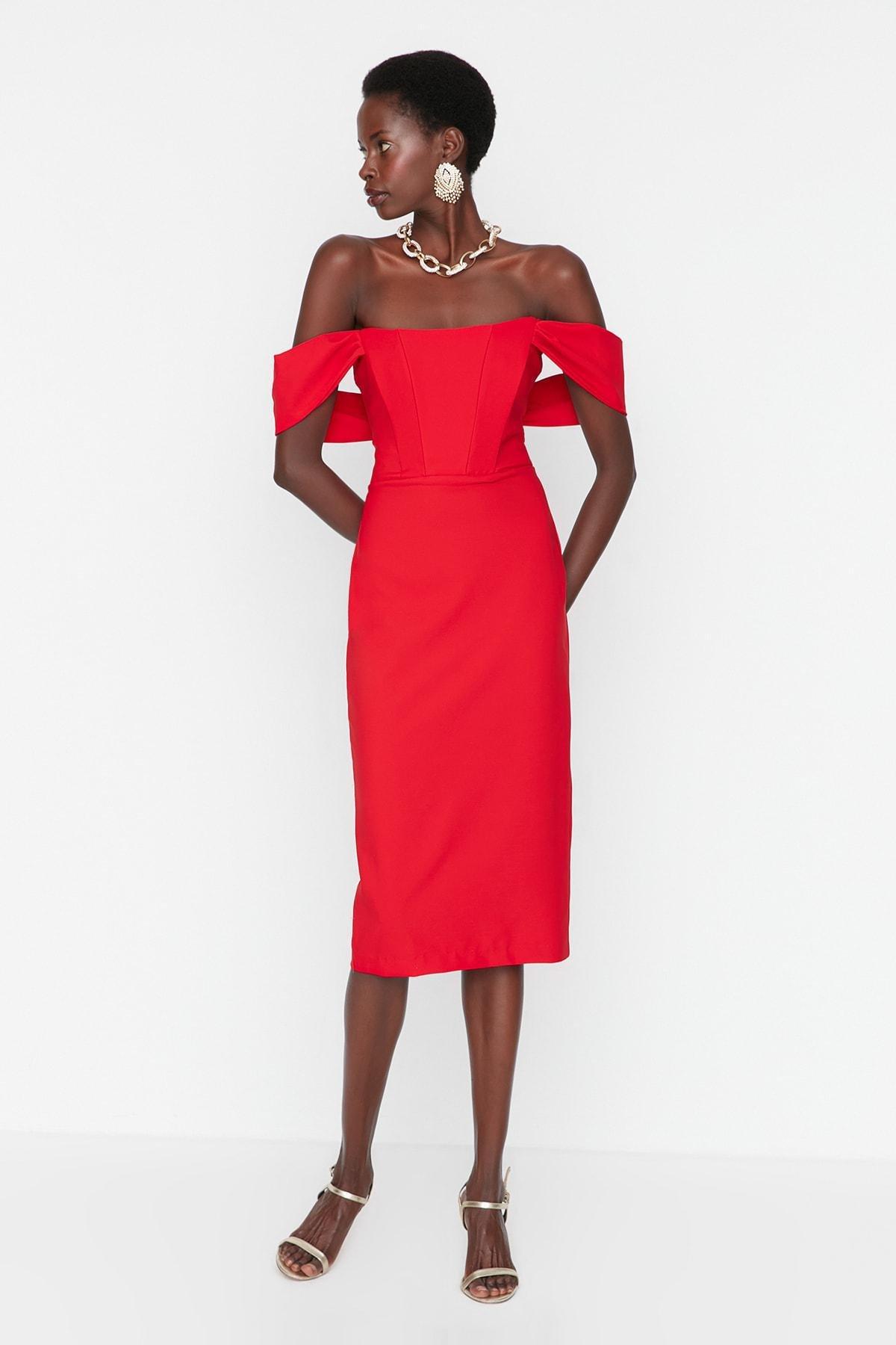 Trendyol - Red Bodycon Carmen Collar Dress