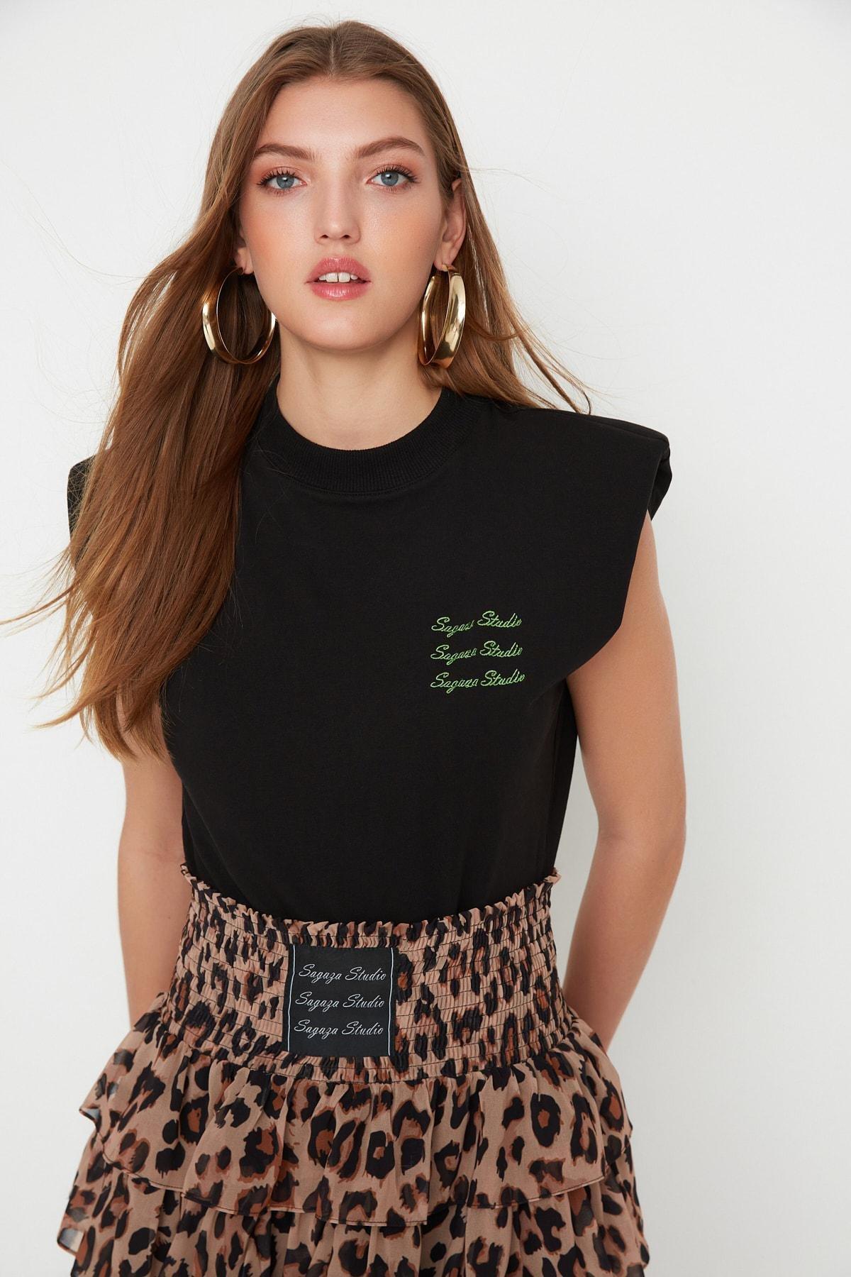 Black Women Crew Neck, , large image number 0