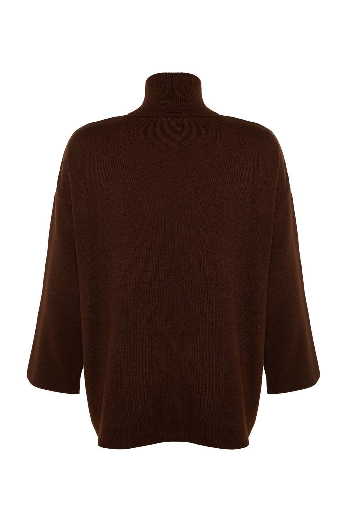 Brown Oversized Turtle Neck Sweater, , large image number 7