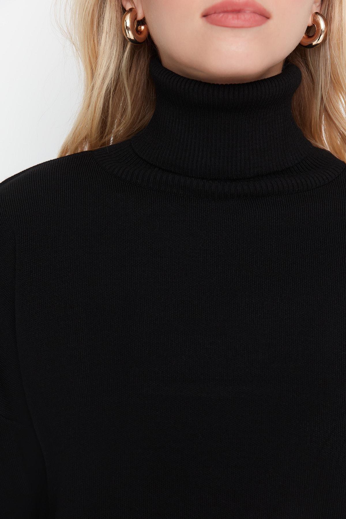 Black Oversize Turtleneck Sweater, , large image number 3