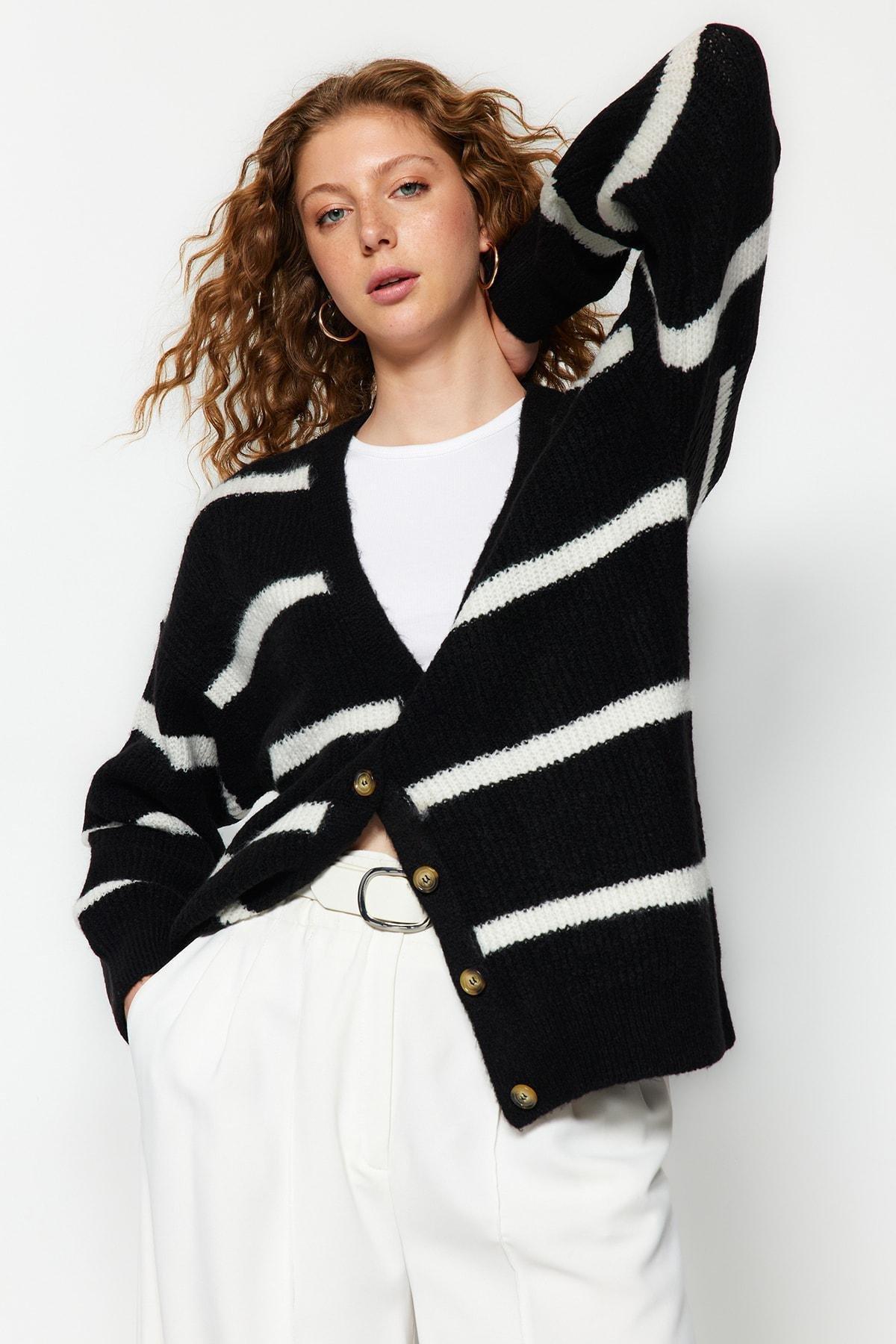 Black Oversize Cardigan, Black, large image number 1