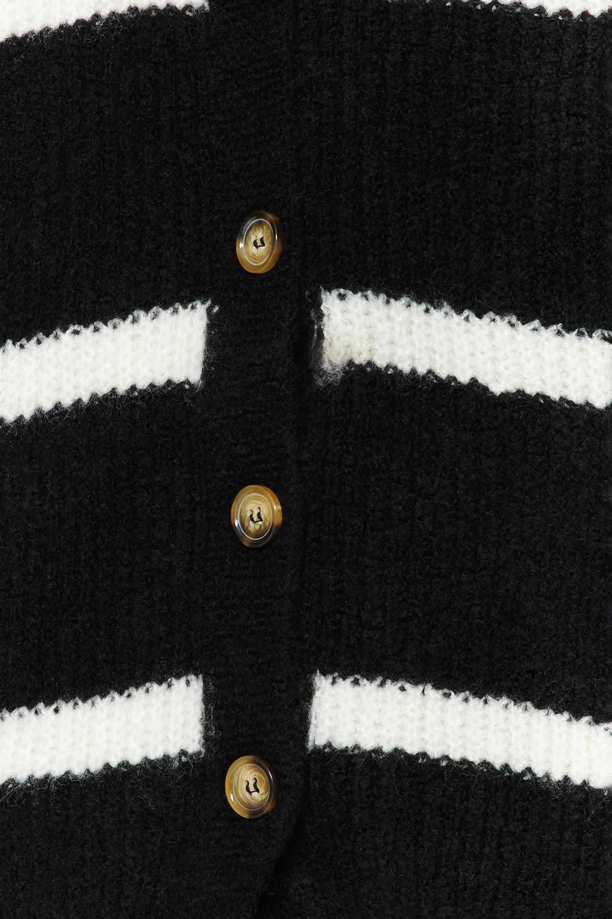 Black Oversize Cardigan, Black, large image number 3