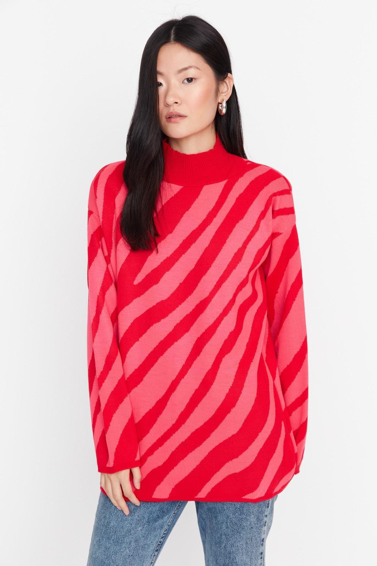 Red Crew Neck Striper Sweater, , large image number 3