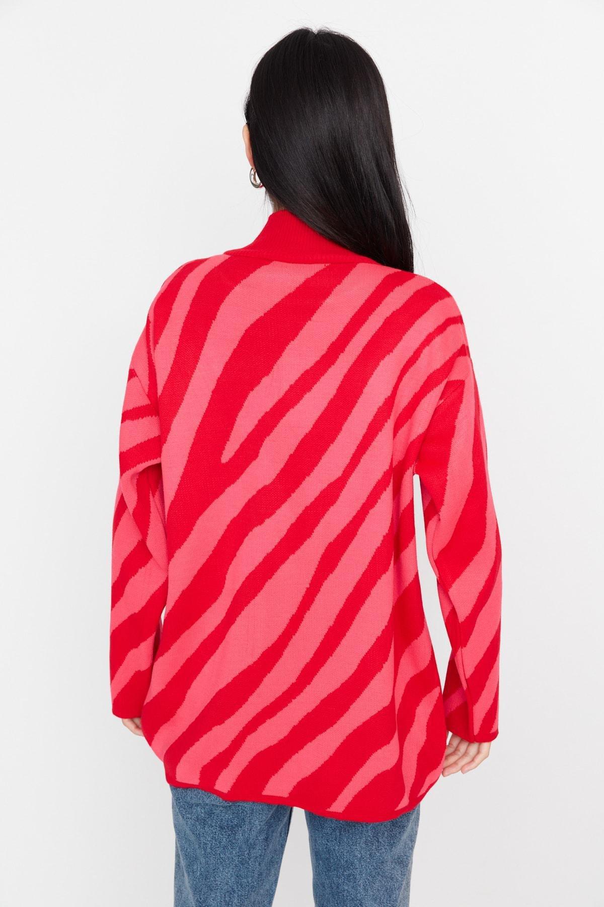 Red Crew Neck Striper Sweater, , large image number 4