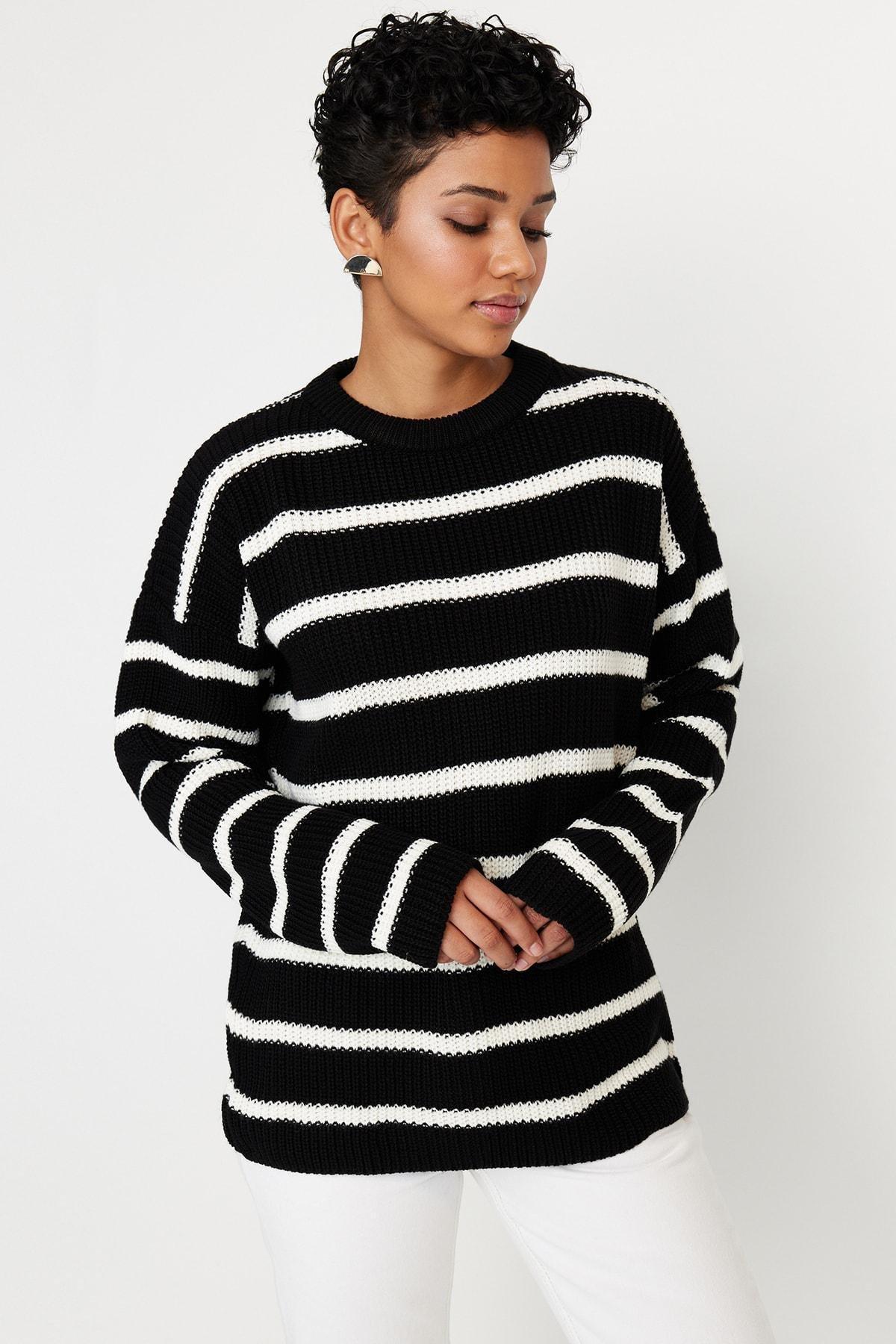 Trendyol - Black Striped Oversize Sweater