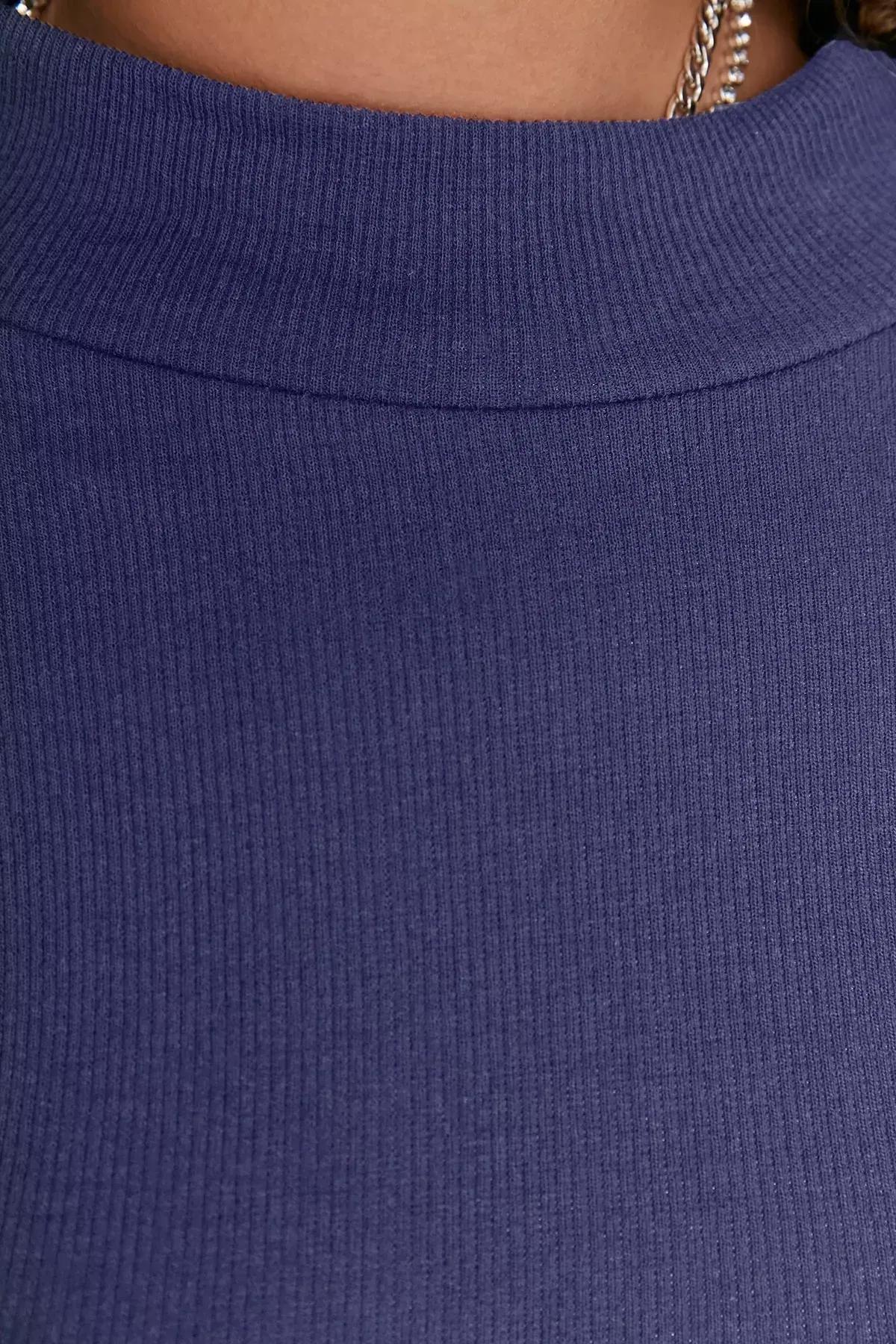 Navy Fitted Plus-Size Blouse, , large image number 2
